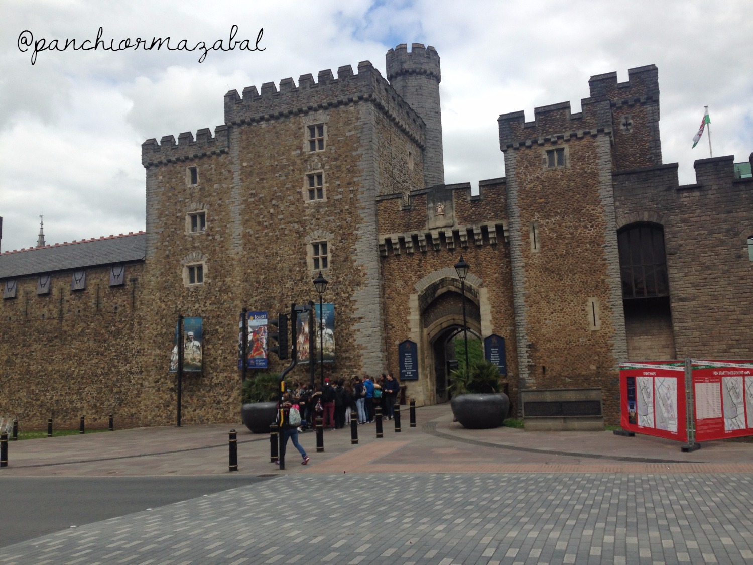 Castillo de Cardiff Cardiff Gales UK Blog de Viajes