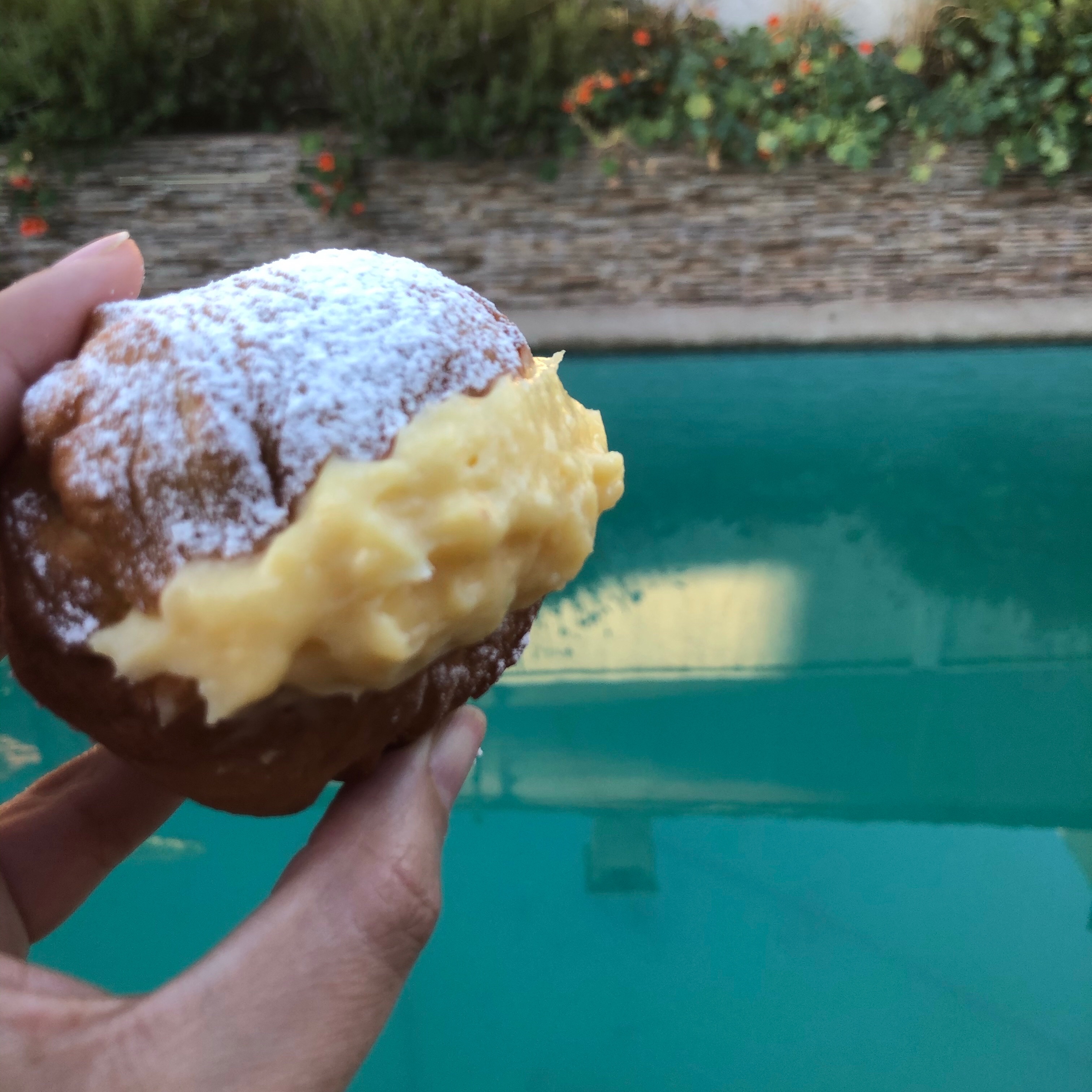 Berlín con crema pastelera 