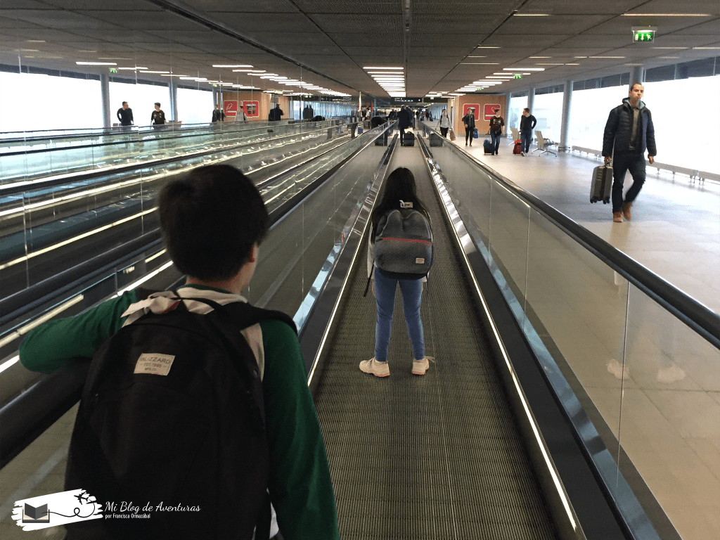 Aeropuerto Charles De Gaulle, Paris | Mi blog de aventuras | 2017