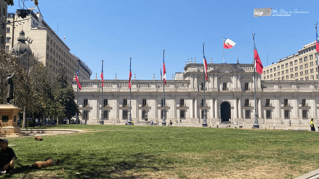 Free tour por Santiago: 6 datos curiosos sobre el casco&nbsp;histórico
