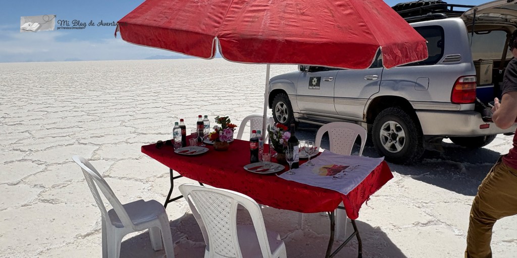 Almurzo en el Salar de Uyuni | Mi Blog de Aventuras | 2025