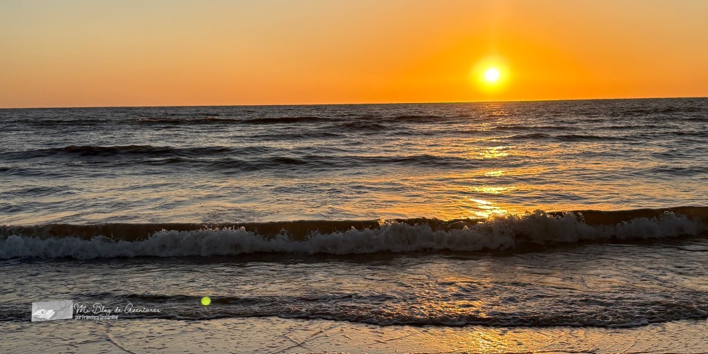 Atardecer en Playa Ramirez en Montevideo | Mi Blog de Aventuras | 2025